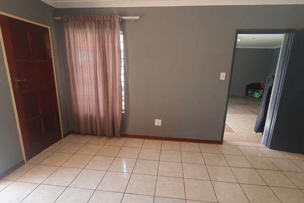 To Let 3 Bedroom Property for Rent in Dorandia Gauteng