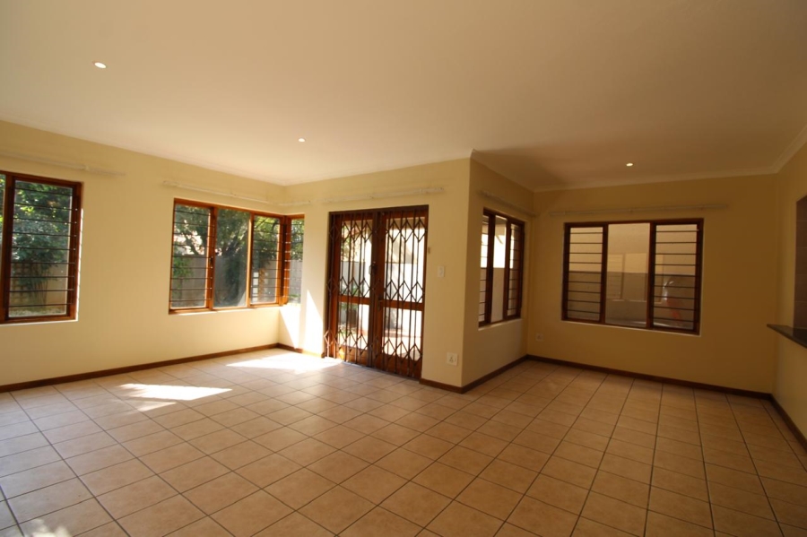 To Let 3 Bedroom Property for Rent in Rivonia Gauteng