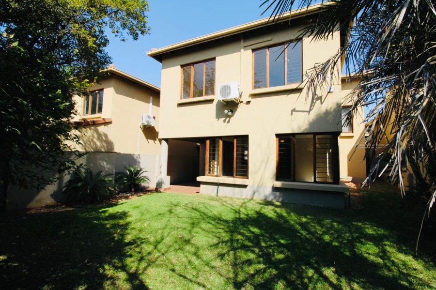 To Let 3 Bedroom Property for Rent in Rivonia Gauteng