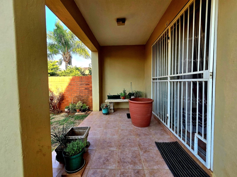 2 Bedroom Property for Sale in Montana Gauteng