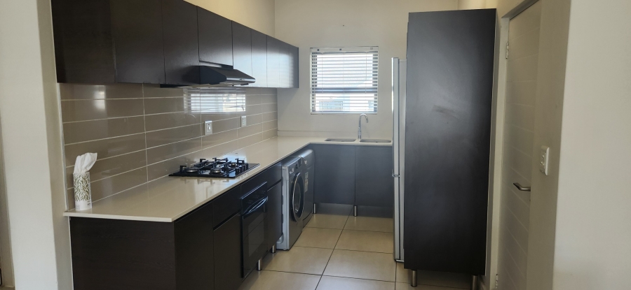 2 Bedroom Property for Sale in Greenstone Hill Gauteng