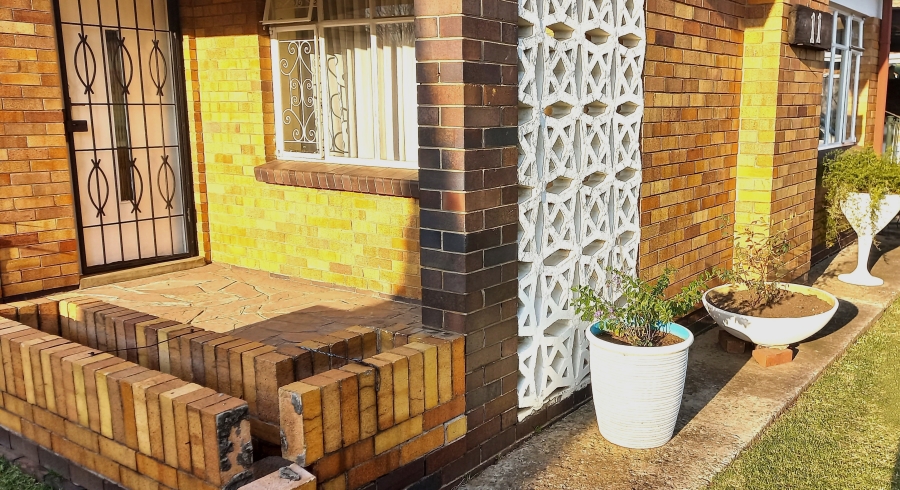 3 Bedroom Property for Sale in Selcourt Gauteng