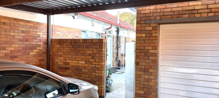 3 Bedroom Property for Sale in Selcourt Gauteng