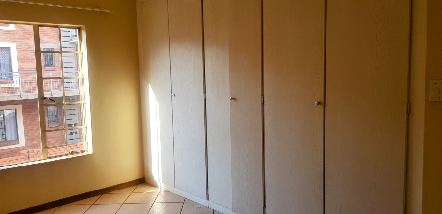 To Let 3 Bedroom Property for Rent in Die Hoewes Gauteng