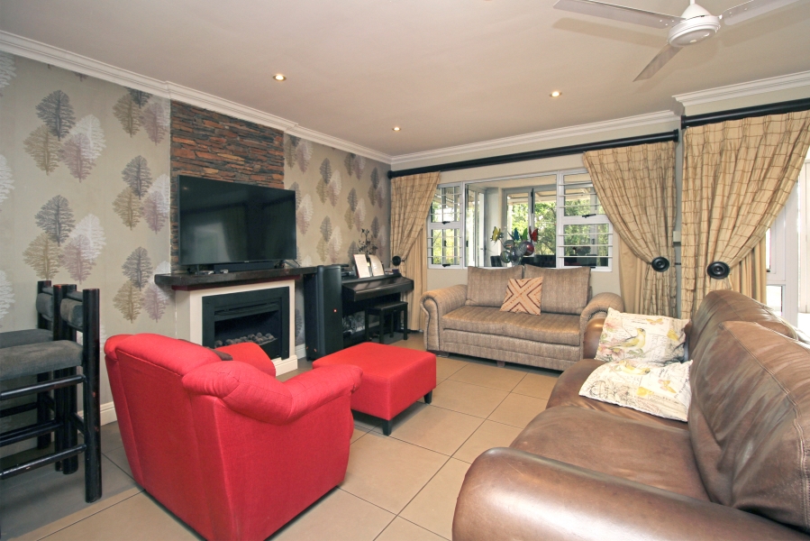 3 Bedroom Property for Sale in Gallo Manor Gauteng