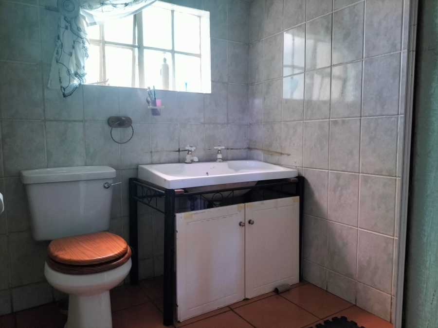 4 Bedroom Property for Sale in Discovery Gauteng