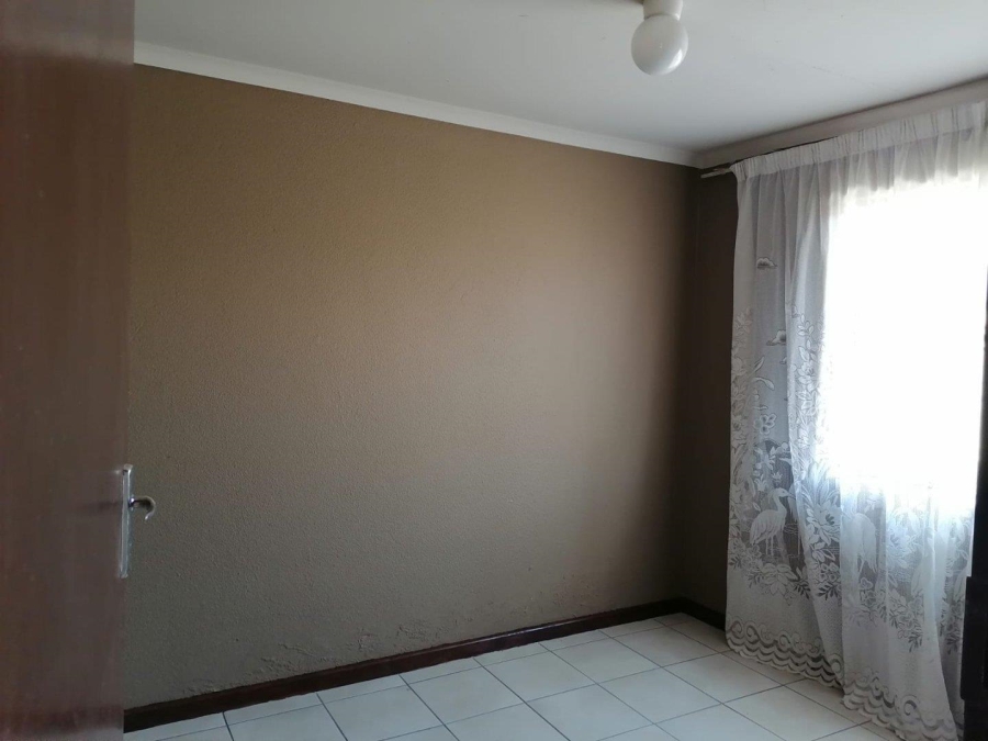 2 Bedroom Property for Sale in Tsakane Ext 11 Gauteng