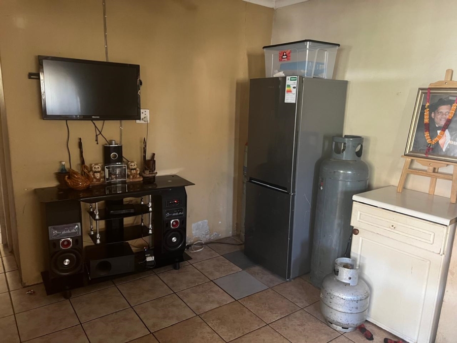 6 Bedroom Property for Sale in Terenure Gauteng