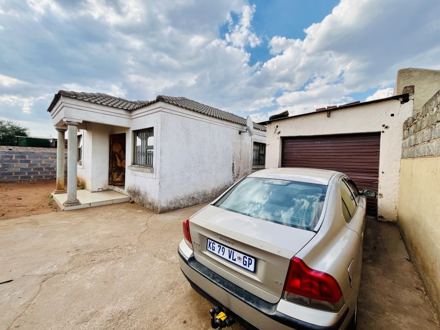 3 Bedroom Property for Sale in Skosana Gauteng