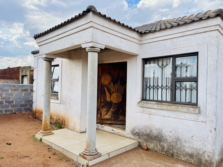 3 Bedroom Property for Sale in Skosana Gauteng