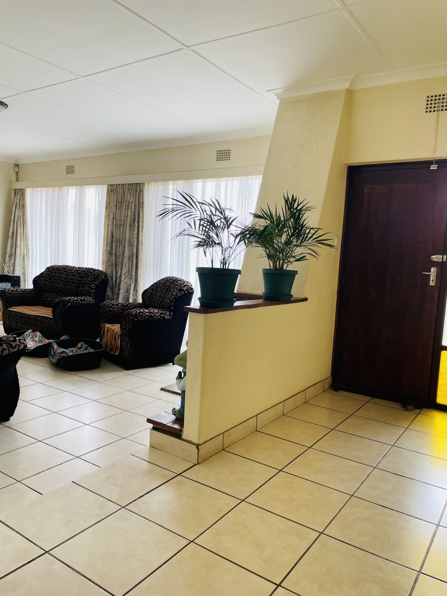 3 Bedroom Property for Sale in Mindalore Gauteng