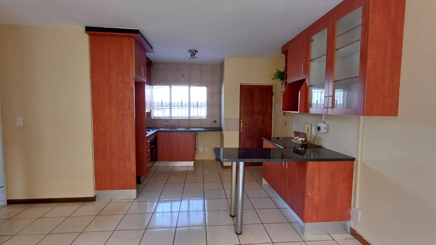 To Let 2 Bedroom Property for Rent in Kibler Park Gauteng