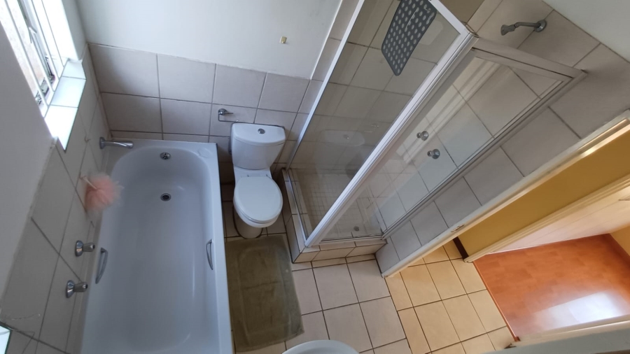 To Let 2 Bedroom Property for Rent in Kibler Park Gauteng