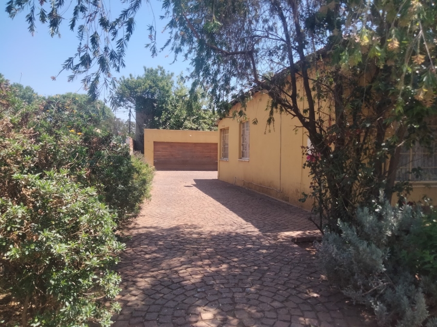 3 Bedroom Property for Sale in Brakpan Central Gauteng