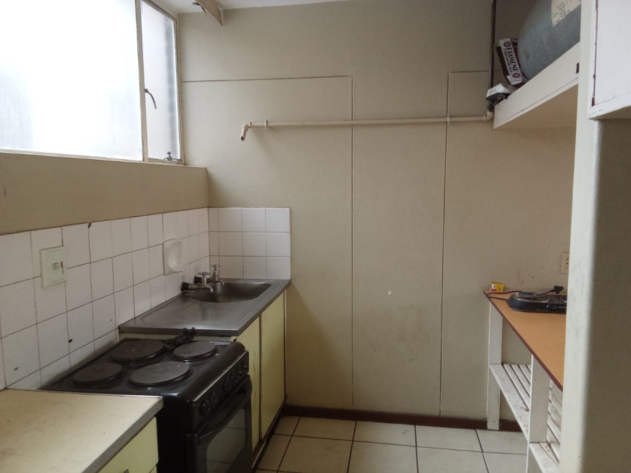 1 Bedroom Property for Sale in Sunnyside Gauteng