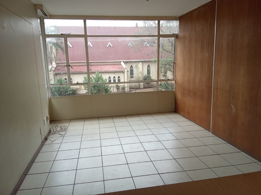 1 Bedroom Property for Sale in Sunnyside Gauteng