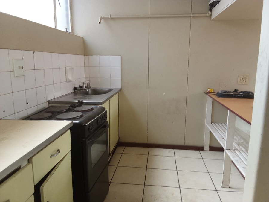 1 Bedroom Property for Sale in Sunnyside Gauteng