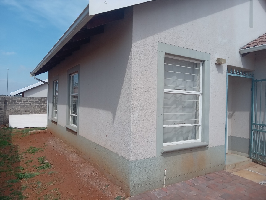 2 Bedroom Property for Sale in Salfin Gauteng