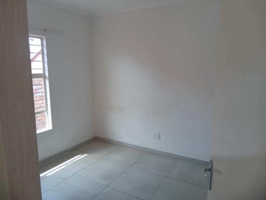 2 Bedroom Property for Sale in Salfin Gauteng