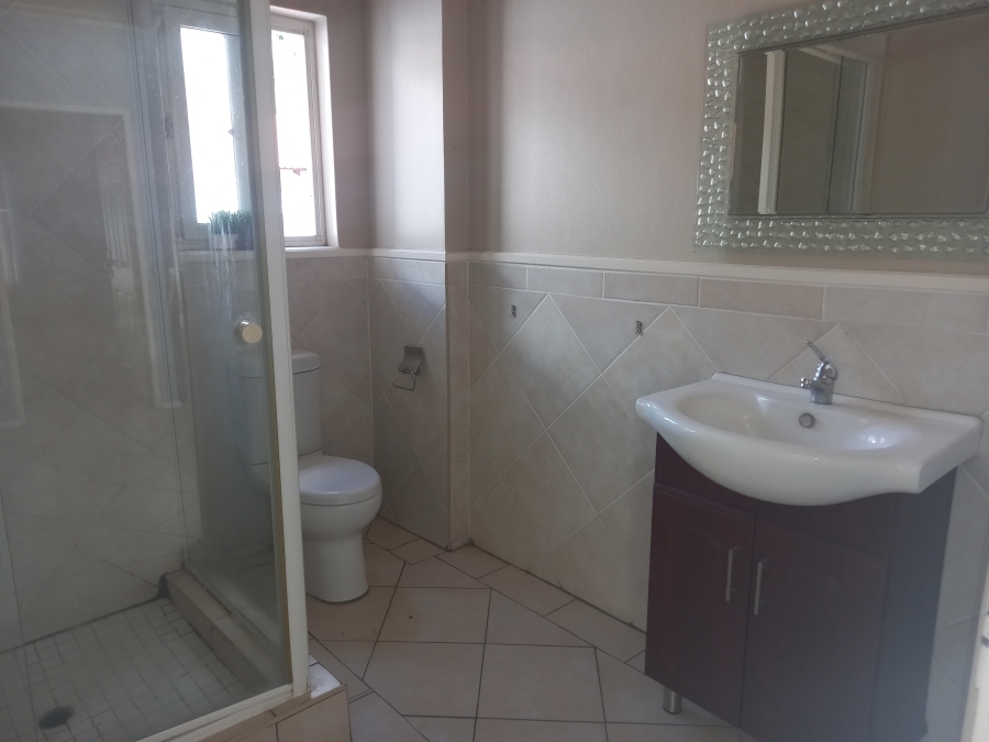 To Let 3 Bedroom Property for Rent in Ferndale Gauteng