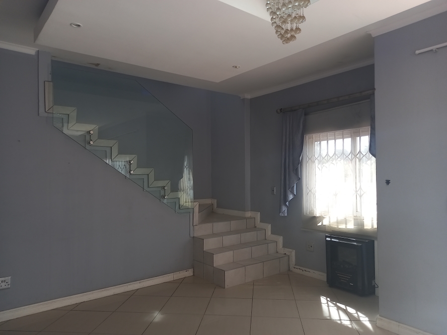 To Let 3 Bedroom Property for Rent in Ferndale Gauteng