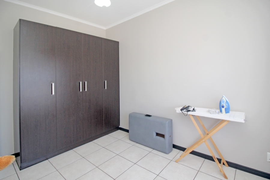 To Let 3 Bedroom Property for Rent in Ferndale Gauteng