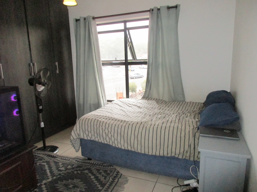 To Let 1 Bedroom Property for Rent in Olivedale Gauteng