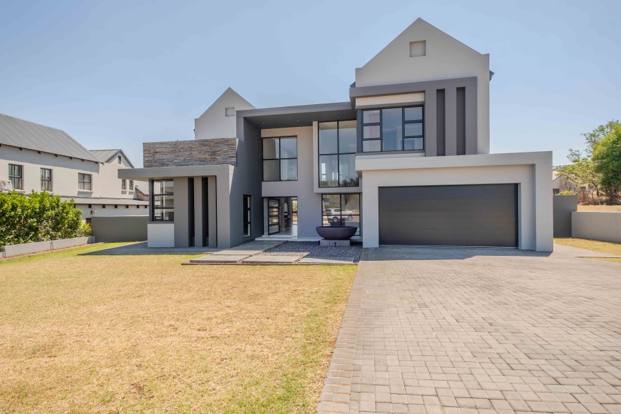 4 Bedroom Property for Sale in Waterlake Farm Lifestyle Estate Gauteng