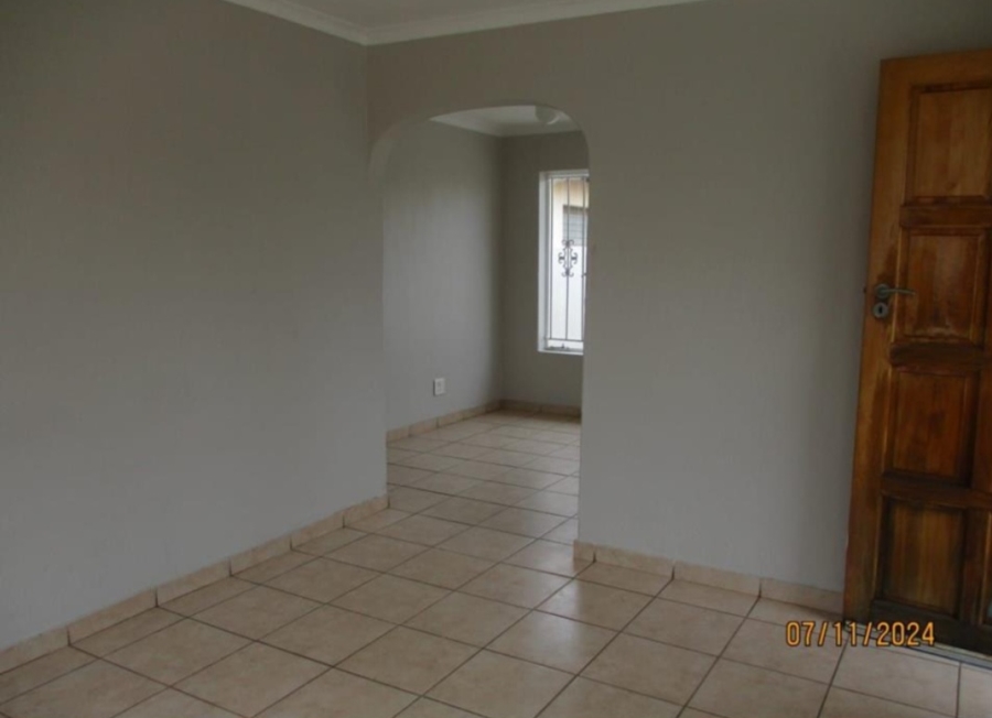 3 Bedroom Property for Sale in Lotus Gardens Gauteng