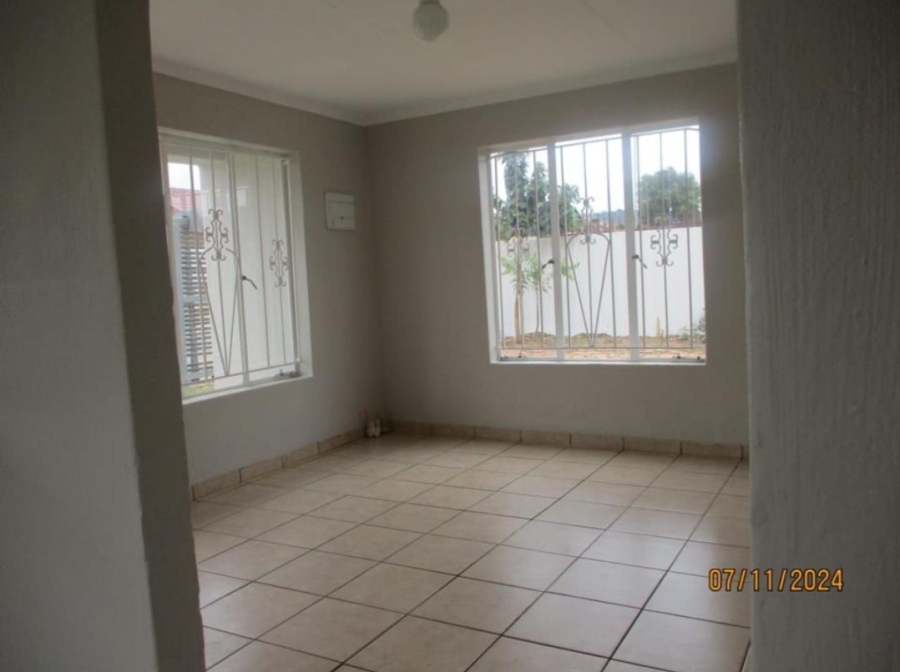 3 Bedroom Property for Sale in Lotus Gardens Gauteng