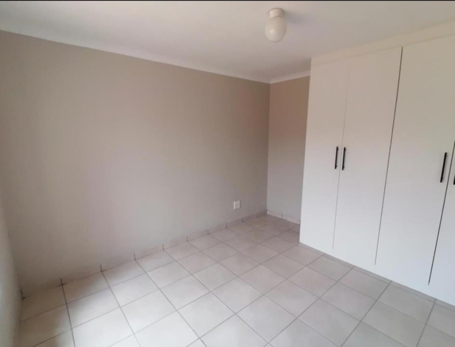 3 Bedroom Property for Sale in Lotus Gardens Gauteng