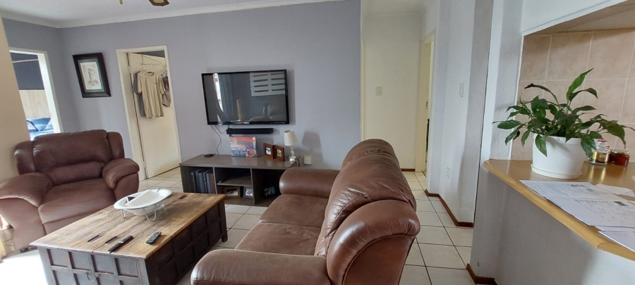 3 Bedroom Property for Sale in Rangeview Gauteng