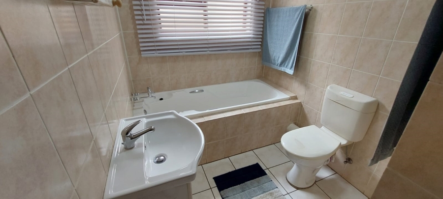 3 Bedroom Property for Sale in Rangeview Gauteng