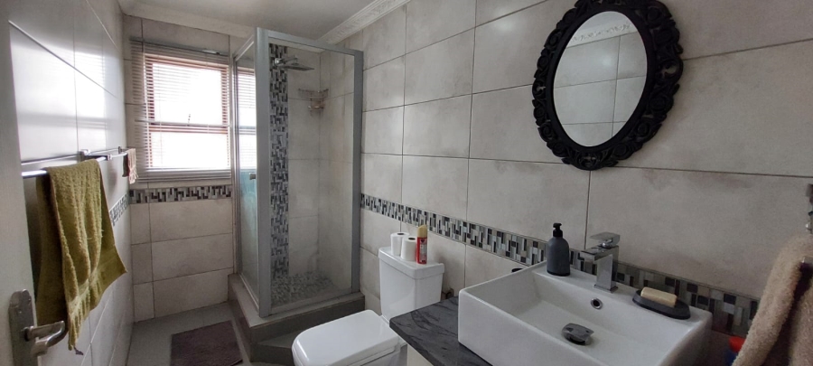 13 Bedroom Property for Sale in Rangeview Gauteng