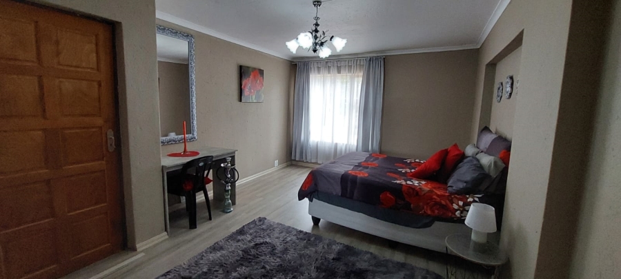 13 Bedroom Property for Sale in Rangeview Gauteng