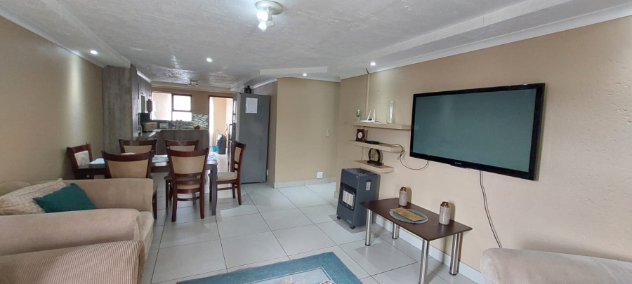 13 Bedroom Property for Sale in Rangeview Gauteng