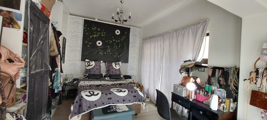 13 Bedroom Property for Sale in Rangeview Gauteng