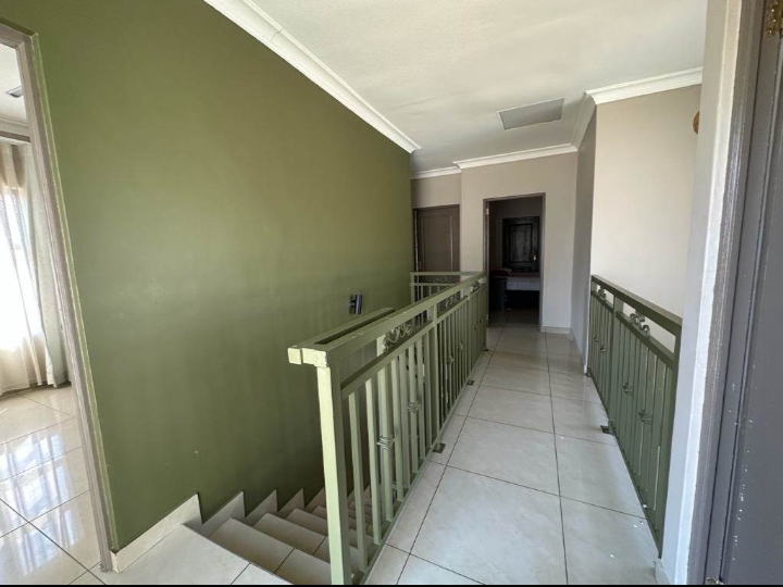 To Let 4 Bedroom Property for Rent in Montana Gauteng