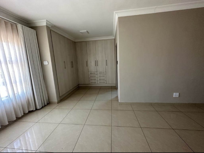 To Let 4 Bedroom Property for Rent in Montana Gauteng