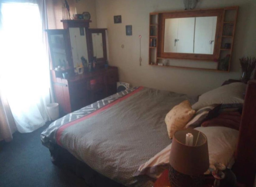 To Let 2 Bedroom Property for Rent in Sinoville Gauteng