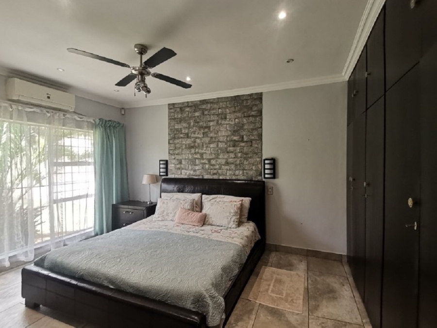 4 Bedroom Property for Sale in Brackenhurst Gauteng