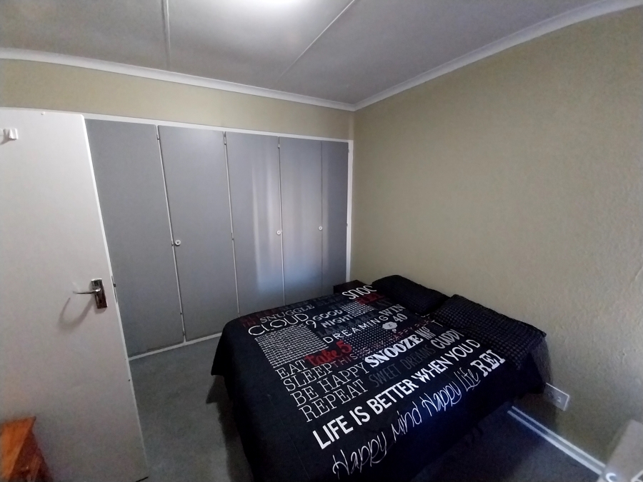 3 Bedroom Property for Sale in Brackendowns Gauteng