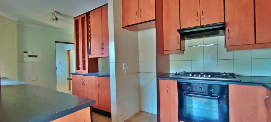 5 Bedroom Property for Sale in The Reeds Gauteng