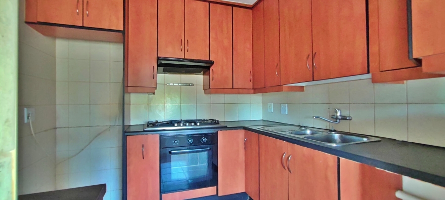 5 Bedroom Property for Sale in The Reeds Gauteng