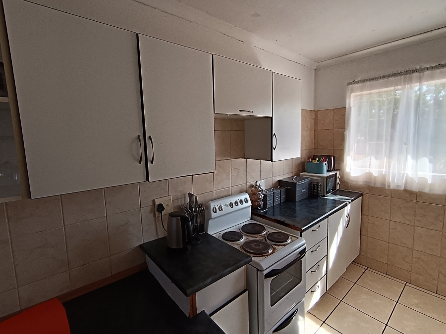 3 Bedroom Property for Sale in Terenure Gauteng