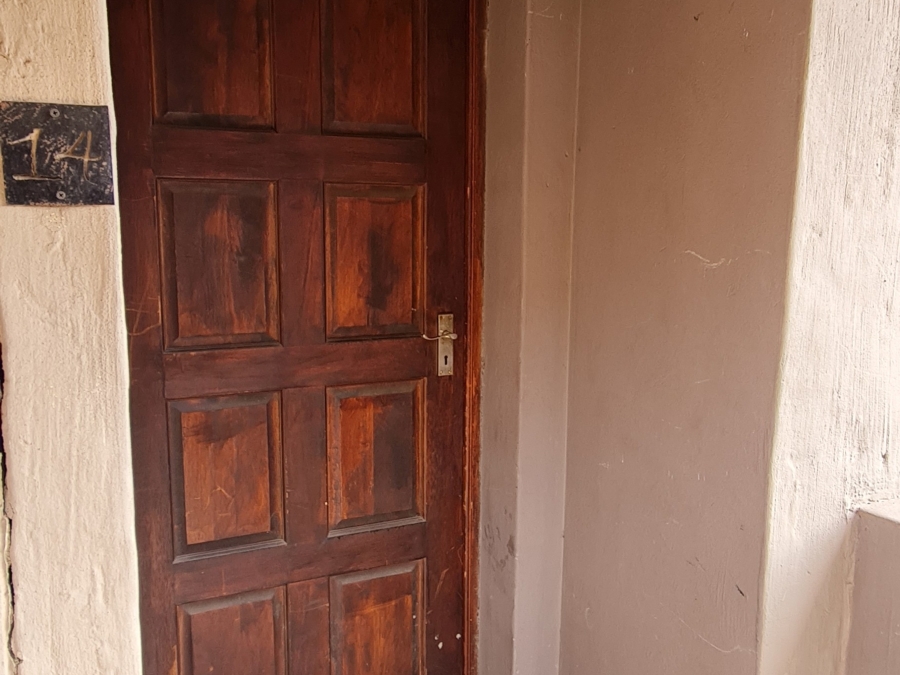 To Let 2 Bedroom Property for Rent in Dalview Gauteng