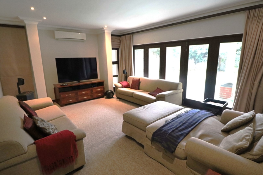 To Let 5 Bedroom Property for Rent in Bryanston Gauteng