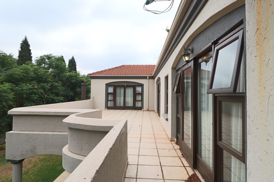 To Let 5 Bedroom Property for Rent in Bryanston Gauteng