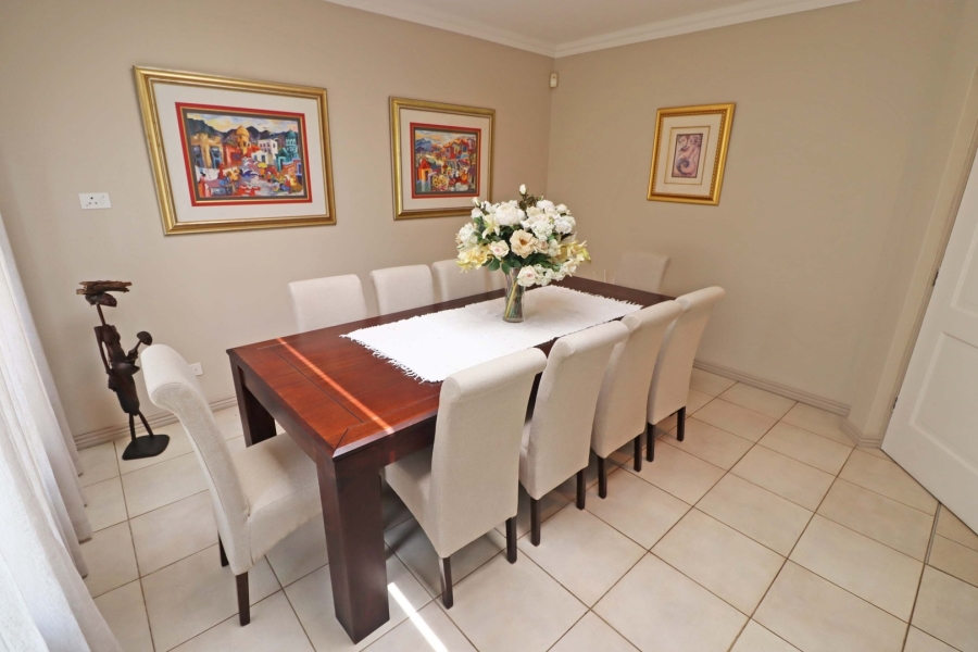 4 Bedroom Property for Sale in Mill Hill Gauteng