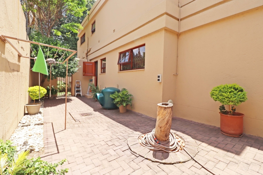 4 Bedroom Property for Sale in Mill Hill Gauteng